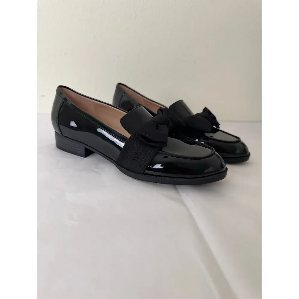 Bandolino Lindio Patent Loafers Grosgrain Bow Black Slip On Shoes 8.5